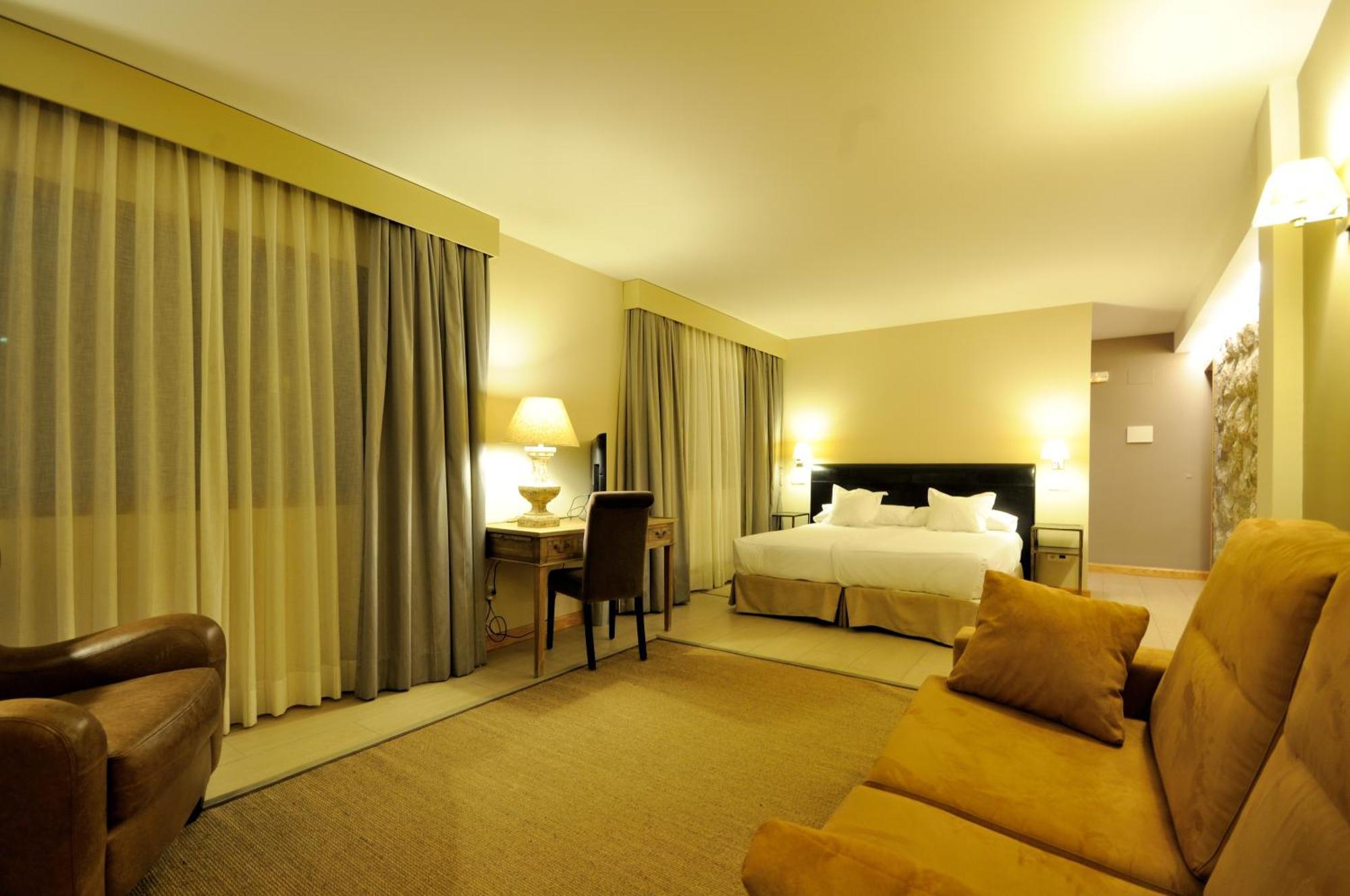 סרסדייה Hotel Rural Las Rozuelas חדר תמונה
