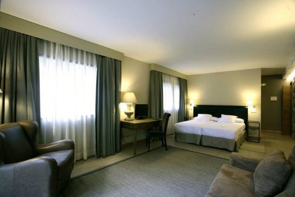 סרסדייה Hotel Rural Las Rozuelas חדר תמונה
