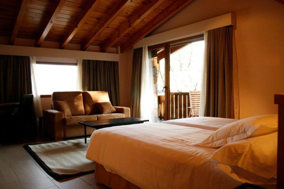 סרסדייה Hotel Rural Las Rozuelas חדר תמונה